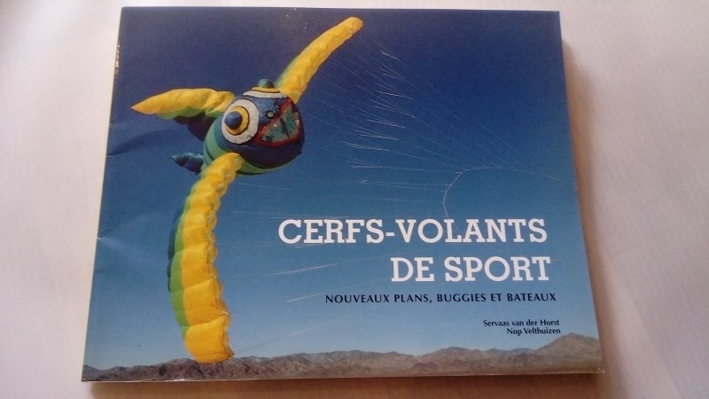 Livre cerfsvolants de sport ( plan, infos...)